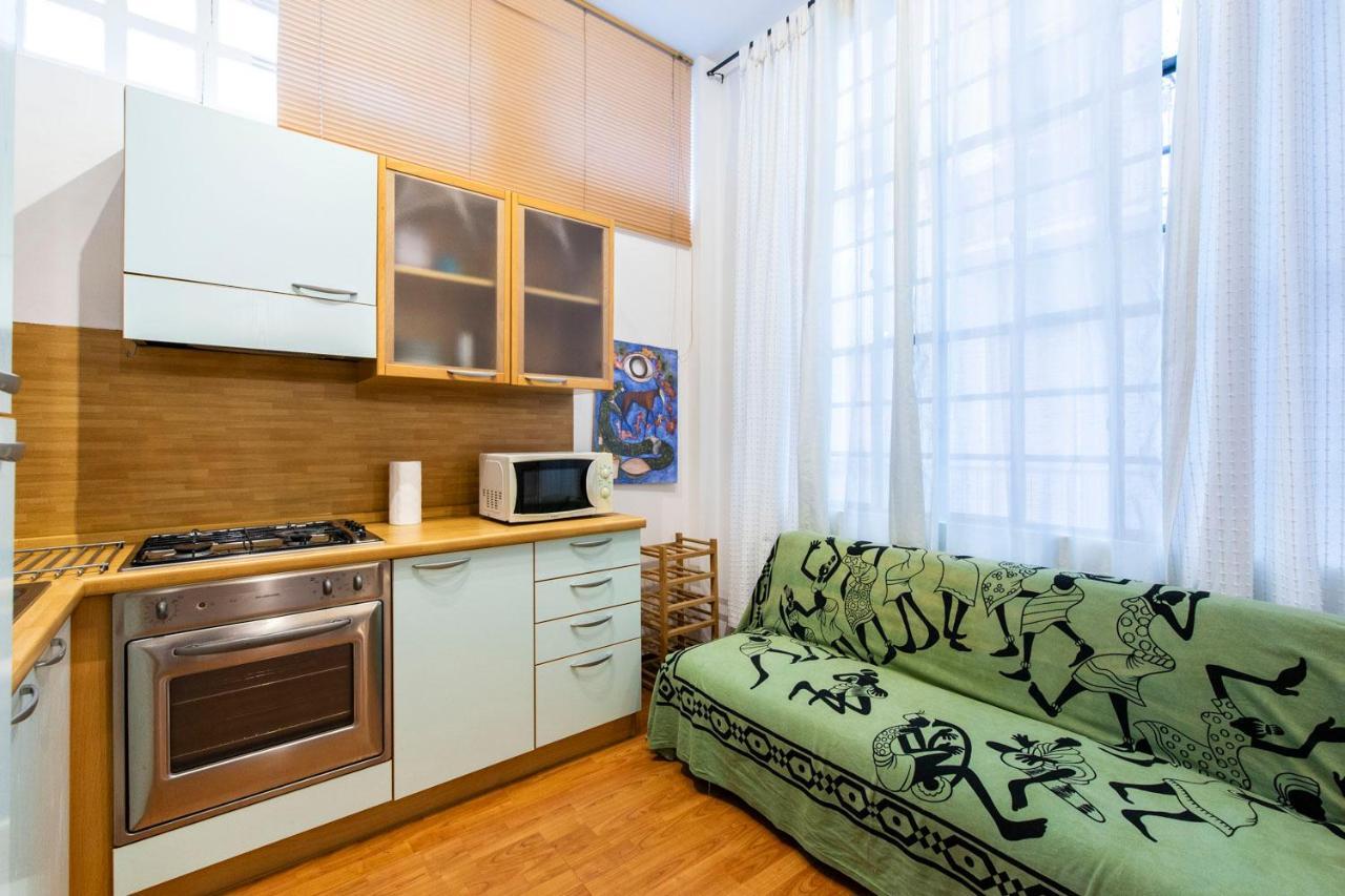 Extensive Terrace Navigli Toy Artistic Apartment Milão Exterior foto
